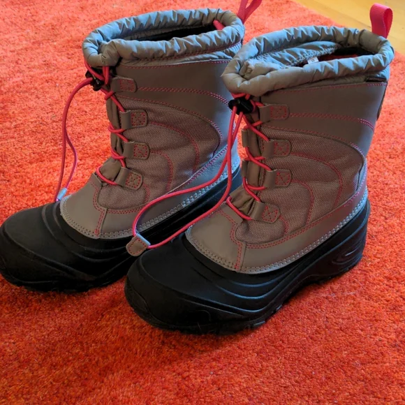 The North Face Youth Alpenglow Apres Ski Snow Boots